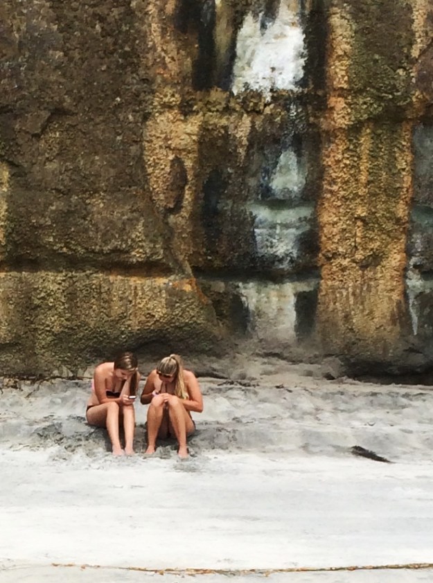 beach people-checking devices