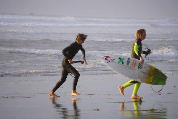 spirited-surfing kids